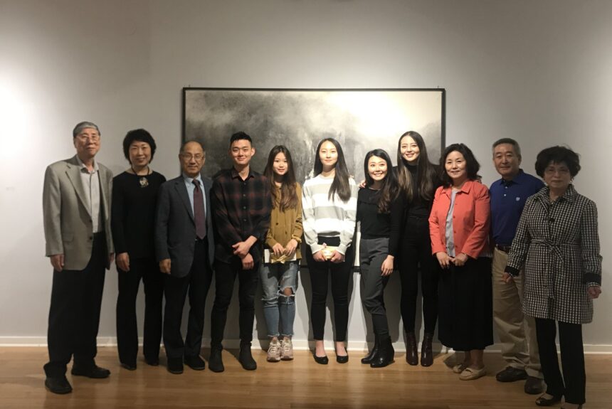 Joint Scholarship Ceremony with Artists from SAIC / SAIC 출신 미술가들 & 시카고 한인문화회관 후원 장학금 수여식