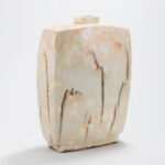 이강효, 
분청산수2 Mountain-water, 2019, 적점토  (Buncheong ware: stoneware with natural ash glaze), 36x17x50cm